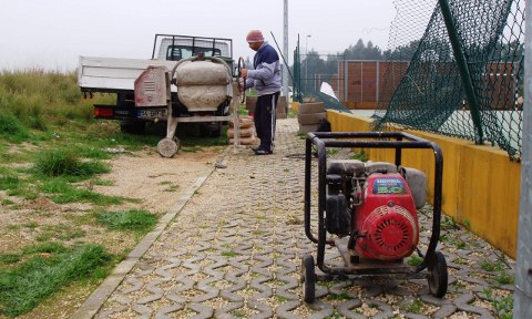 Reparação do polidesportivo de Sta. Marta do Pinhal