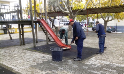 Manutenção do Parque Infantil da Quinta de São Nicolau