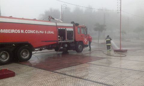 Colaboração dos Bombeiros Mistos do Seixal