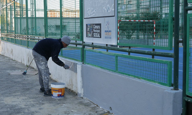 Pintura do polidesportivo da Rua Cidade de Aveiro