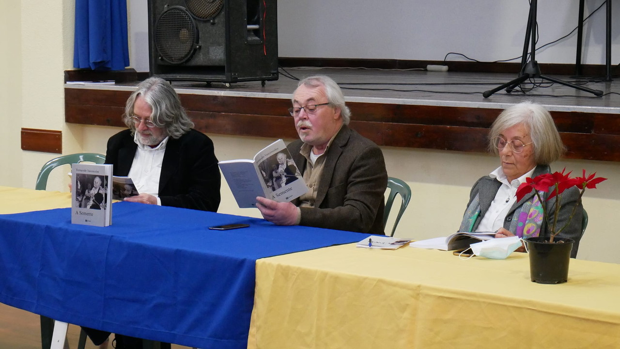 Lançamento do livro "A Semente" de Fernando Vasconcelos