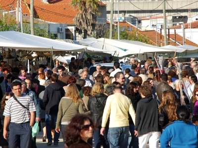 Mostra Mensal de Actividades Económicas de Corroios